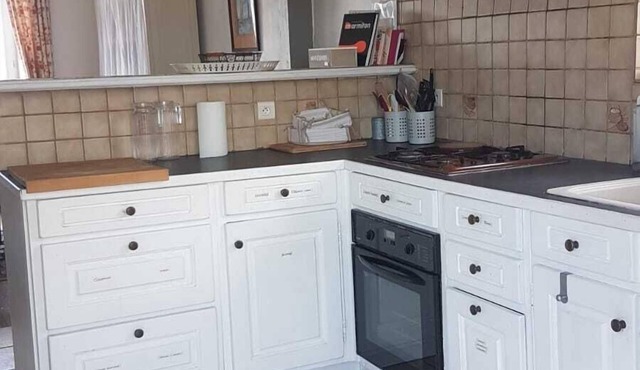 House of character completely renovated 150m from the beach in Porspoder