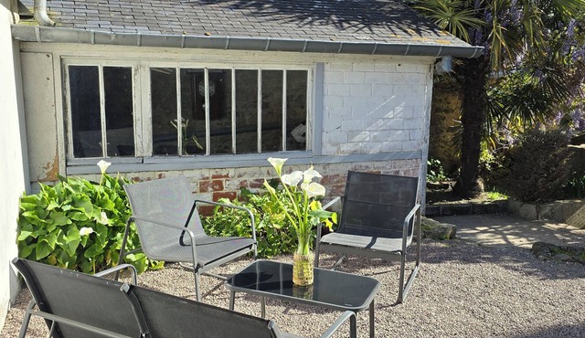 House of character in the heart of Plancoët. near the beaches. Wifi ANCV