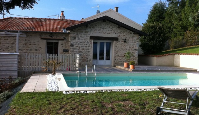 House of Collonge to AMBIERLE (42)