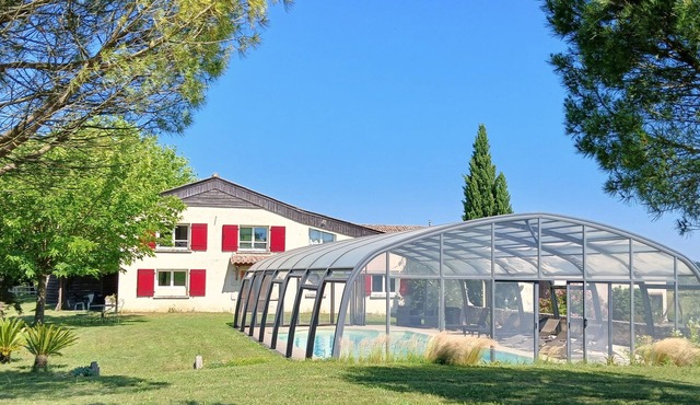 House of 175m², private pool, heated with high shelter and garden of 5000m²