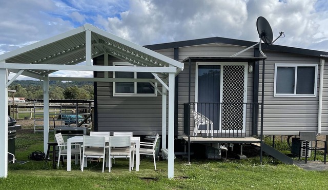 House on 140 beautiful Acres 5 minutes from Camden Centre