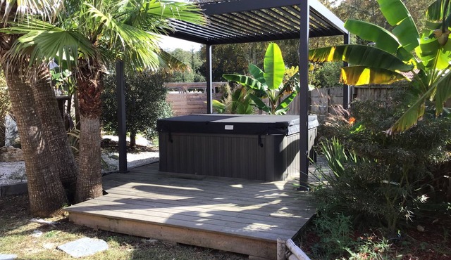 House on the shores of Lake Léon, 10 minutes from the Landes beaches - Swimming pool & Jacuzzi