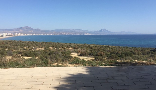 House on the Cape with excellent sea views