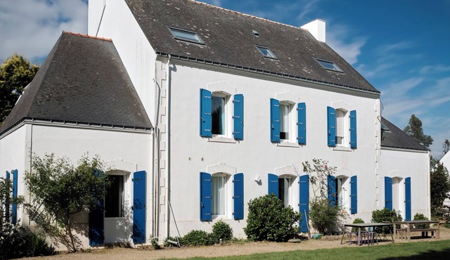House on the edge of the Ria d'Etel (Morbihan)nPeace and quiet - 14 people