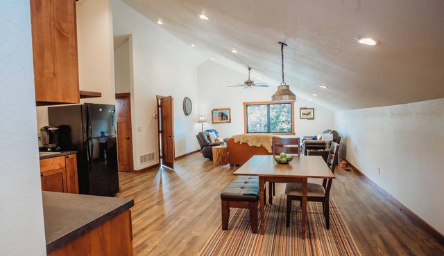 House on the Hill – Your Perfect Getaway in Hill City, South Dakota