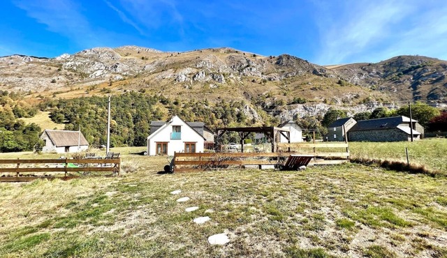 House on the mountain, between ski slopes and hiking trails.