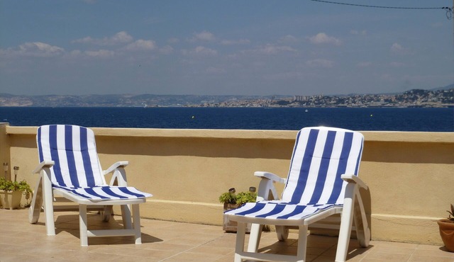 House on the Port panoramic view over the bay of Marseille