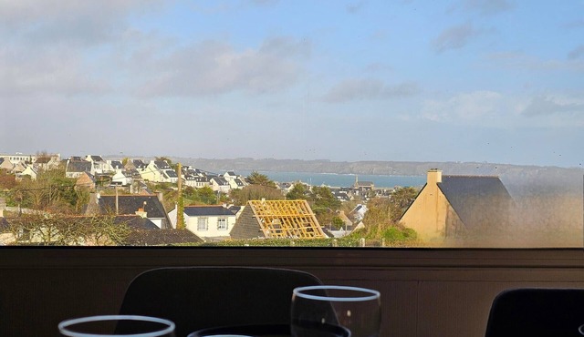 House Overlooking Camaret with Harbor View