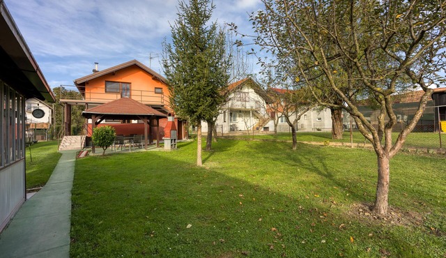 House Pepica With Hot Tub, Kraljevec na Sutli, Croatia