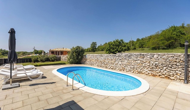House Prenc (121101-K1) - Sv. Petar u sumi