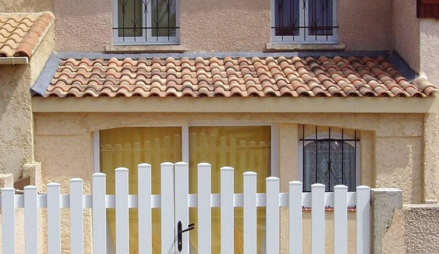 House quiet 70 m2. 2 c. 2 bathrooms. 2 gardens enclosed balcony sea view