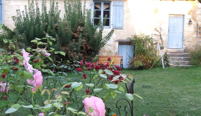 House riverside charm