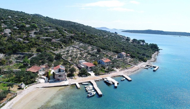 House Roko (14791-K1) - Tkon - island Pasman
