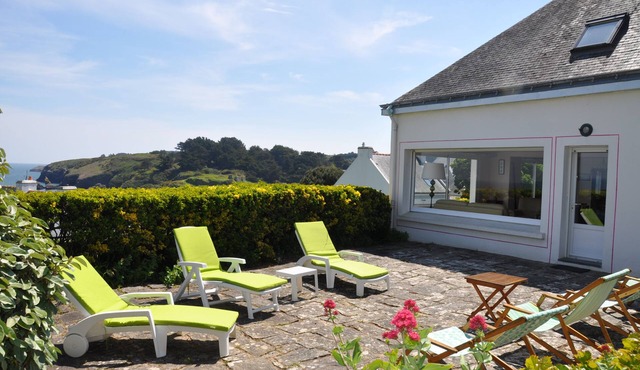 House SAUZON superb sea view