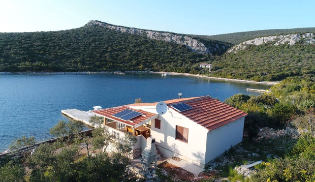 House Sea Gull (14911-K1) - Tkon - island Pasman