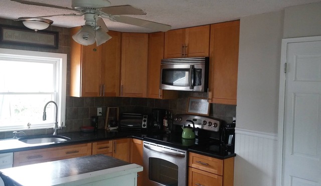 House Share Quiet Neighborhood