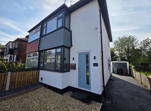 House - Sleeps 4 - Parking - Garden - City Centre