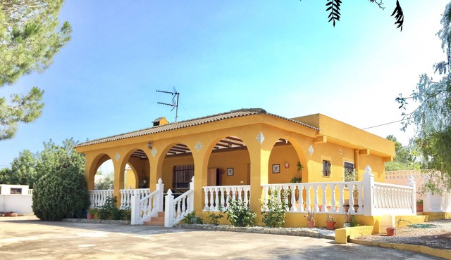 HOUSE -SPAIN CHALET PITORESQUE ANY COMFORT