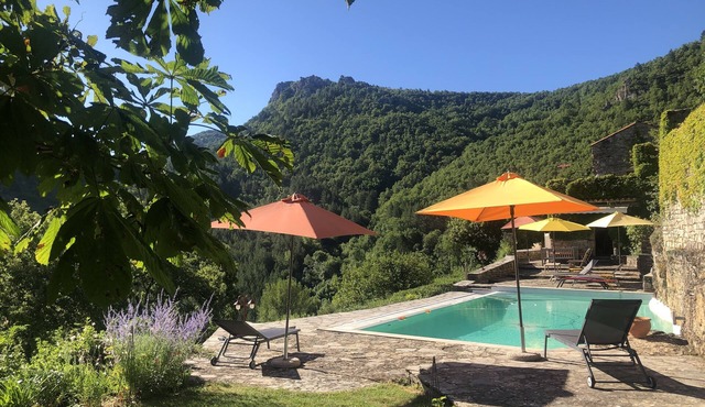 House, St Rome de Cernon