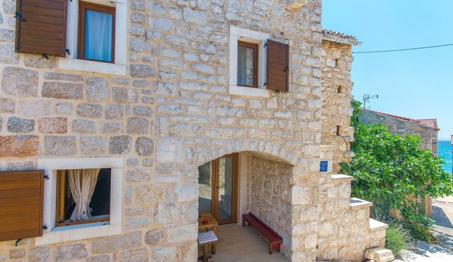 House Stone house island Prvić (27111-K1) - Prvic Sepurine