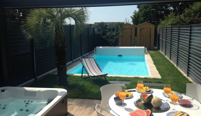 House Swimming pool Jacuzzi Guérande - La Baule