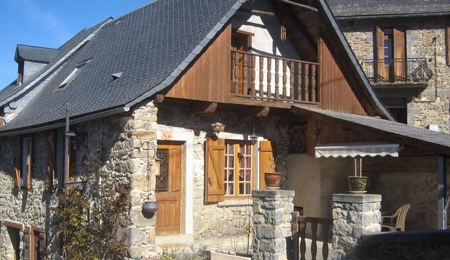 House T3 with view, Arrien-En-Bethmale, 20 km Saint-Girons, Pyrénées ariégeoises