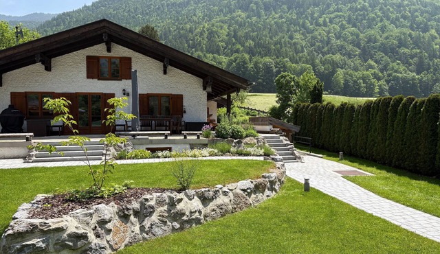 House to the lime tree in Kreuth