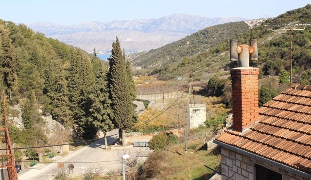 House Tončica (10843-K1) - Dol