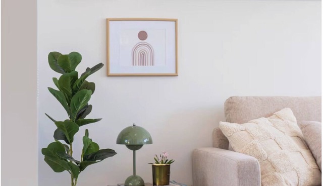 House Tulipa - Brand New Family Home at Greenbank