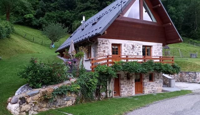 HOUSE TYPE CHALET SAINT JEAN D'ARVEY IN SAVOIE, BAUGES