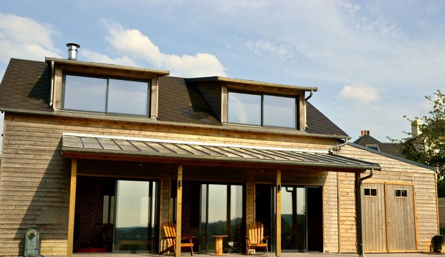 House under apple trees 7 minutes from Deauville and 5 minutes from Blonville beach