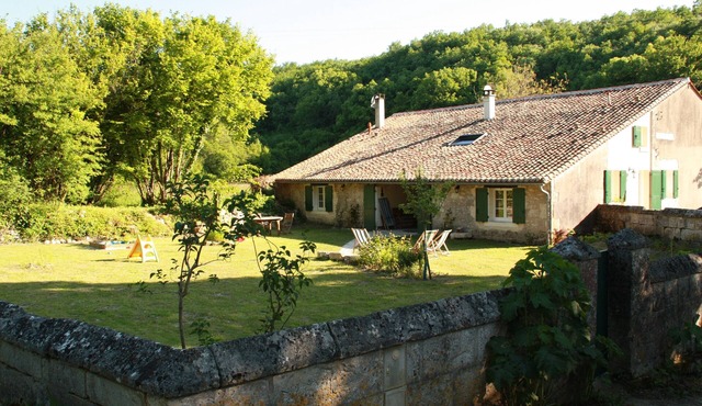 House/Villa - BalogeHouse with character