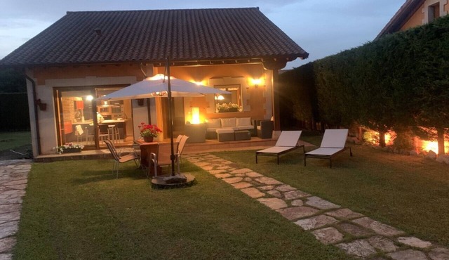 House / Villa - Entrambasaguas