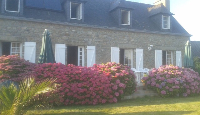 House/Villa - GuissenyHouse with character