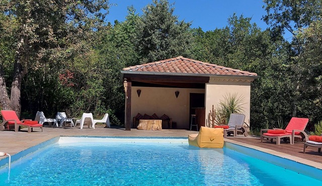 House/Villa - MONTREAL