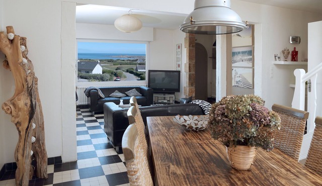 House/Villa - Plouarzelseen sea, mad charm, smart comfort.