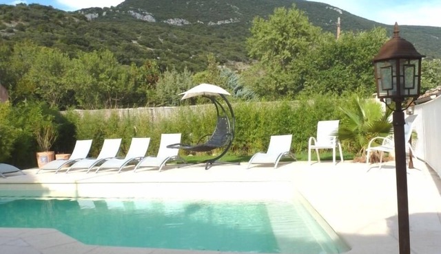 House/Villa - RUSTREL