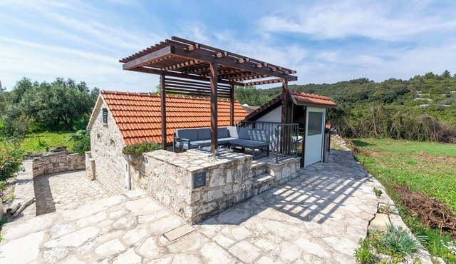 House Vinko (53891-K1) - Račišće