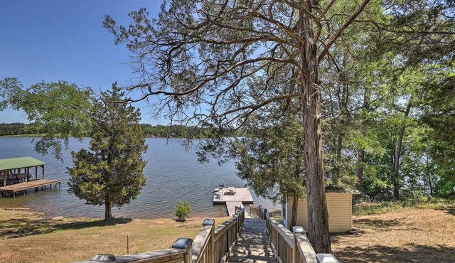 House w/Dock + Slide Situated on Lake Sinclair!