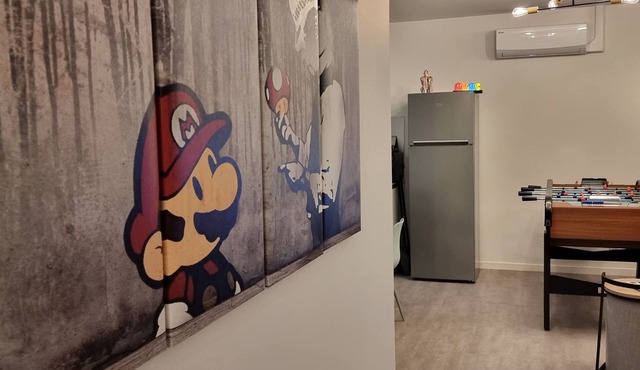 House with friends/colleagues - BBQ - Netflix -2 to 9 people (table soccer 50 cts)