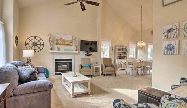 House w/Screened-In Deck & Grill in Ocean Pines!