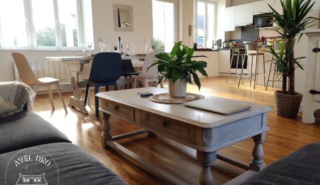 House wild garden pointe du raz