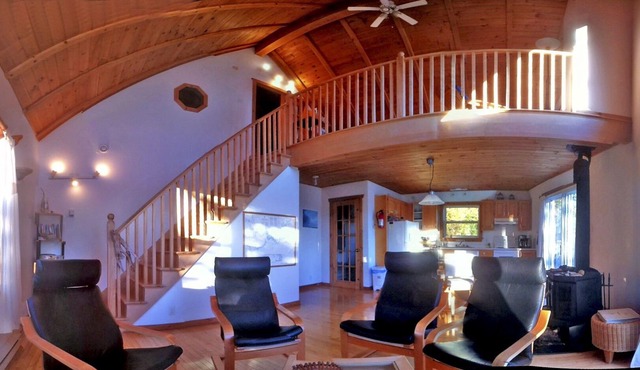 House with a bright, breathtaking view by a private beach and wharf