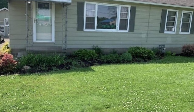House with fenced yard and easy access to I-70