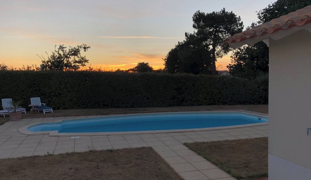 House with private pool, in a quiet location just a few minutes from the ocean