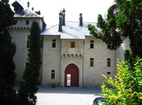 House with Grand Colombier View