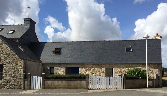 HOUSE with garden Seaside