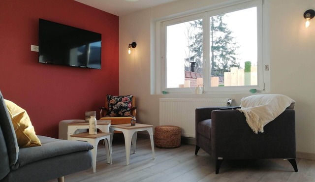 House with garage, terrace, not overlooked, close to all amenities.