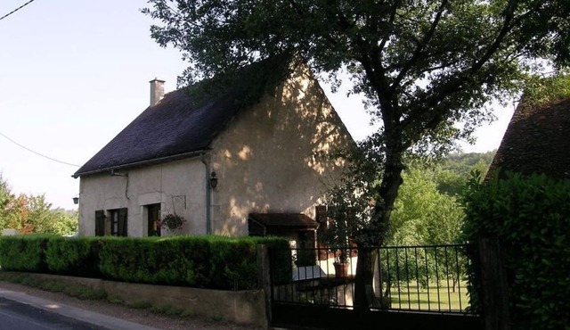 House with garden, family-friendly, in Bransat