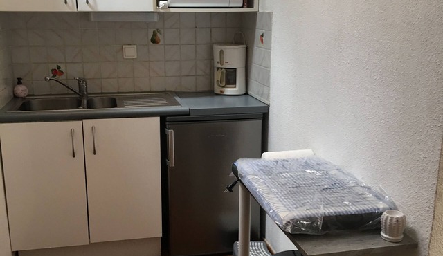 House with garden in residence with swimming pool ideal for rest with children